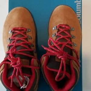 Columbia Newton Ridge Plus Waterproof Hiking boots